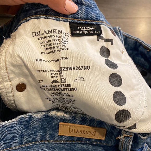 NWOT Blanknyc high waisted shorts - Picture 4 of 4